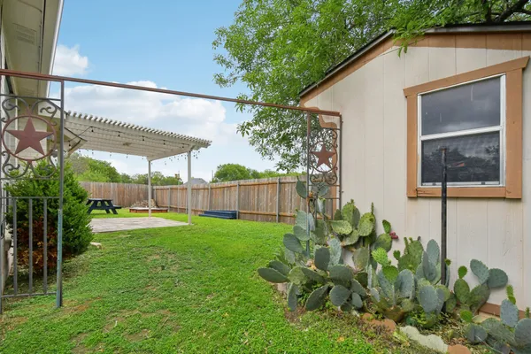$1,850 | 17917 Worley Drive, Pflugerville, TX 78660