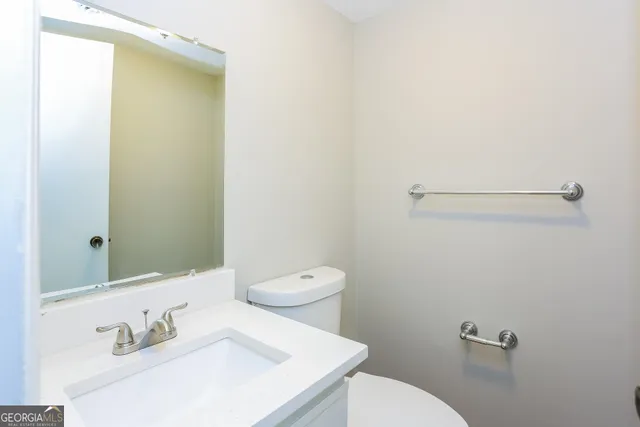 $1,670 | 830 Durham Crossing, Stone Mountain, GA 30083