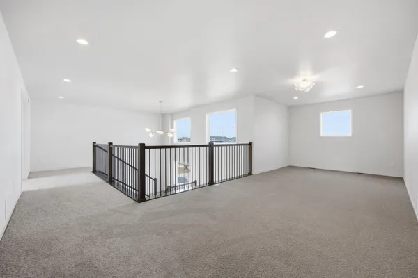 $879,900 | 1572 75th Avenue South, Fargo, ND 58104