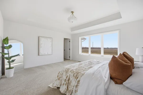 $879,900 | 1572 75th Avenue South, Fargo, ND 58104