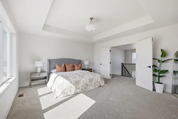 $879,900 | 1572 75th Avenue South, Fargo, ND 58104