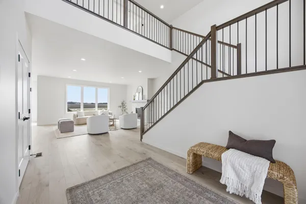 $879,900 | 1572 75th Avenue South, Fargo, ND 58104