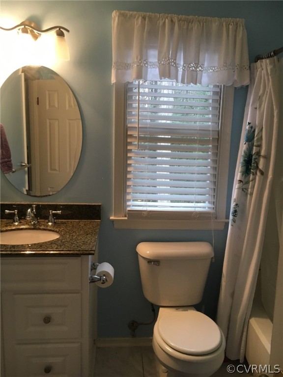 10301 Natural Bridge Road Chesterfield, VA 23236 - Photo 12 of 18 Updstairs Bathroom