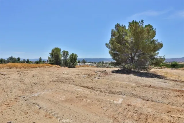 a view of dirt field