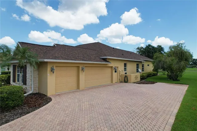 $4,600 | 9996 Cherry Hills Ave Circle, Bradenton, FL 34202