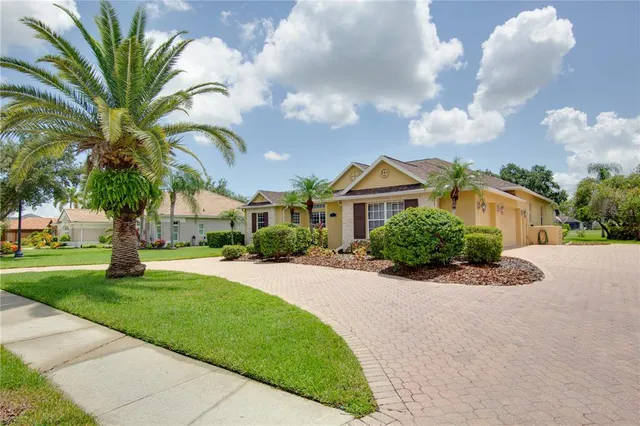 $4,600 | 9996 Cherry Hills Ave Circle, Bradenton, FL 34202