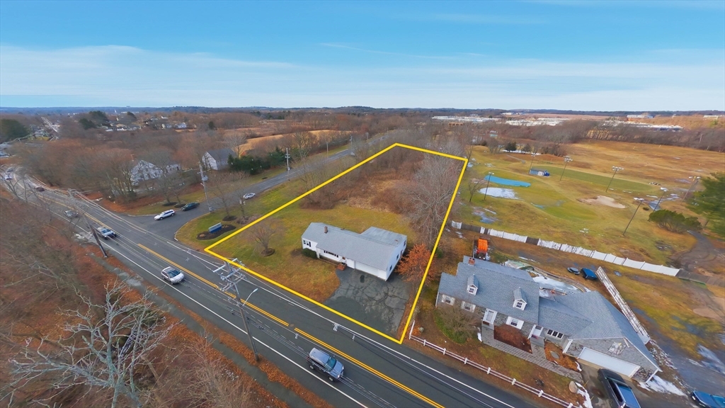 198 Conant Street Danvers, MA 01923 - Photo 30 of 32 an aerial view of a residential apartment building