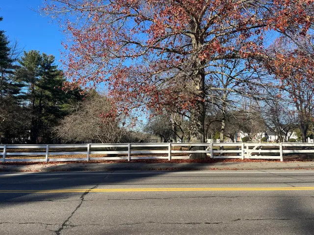 $299,900 | 10 Kasseys Way, Unit 1, Westbrook, ME 04092