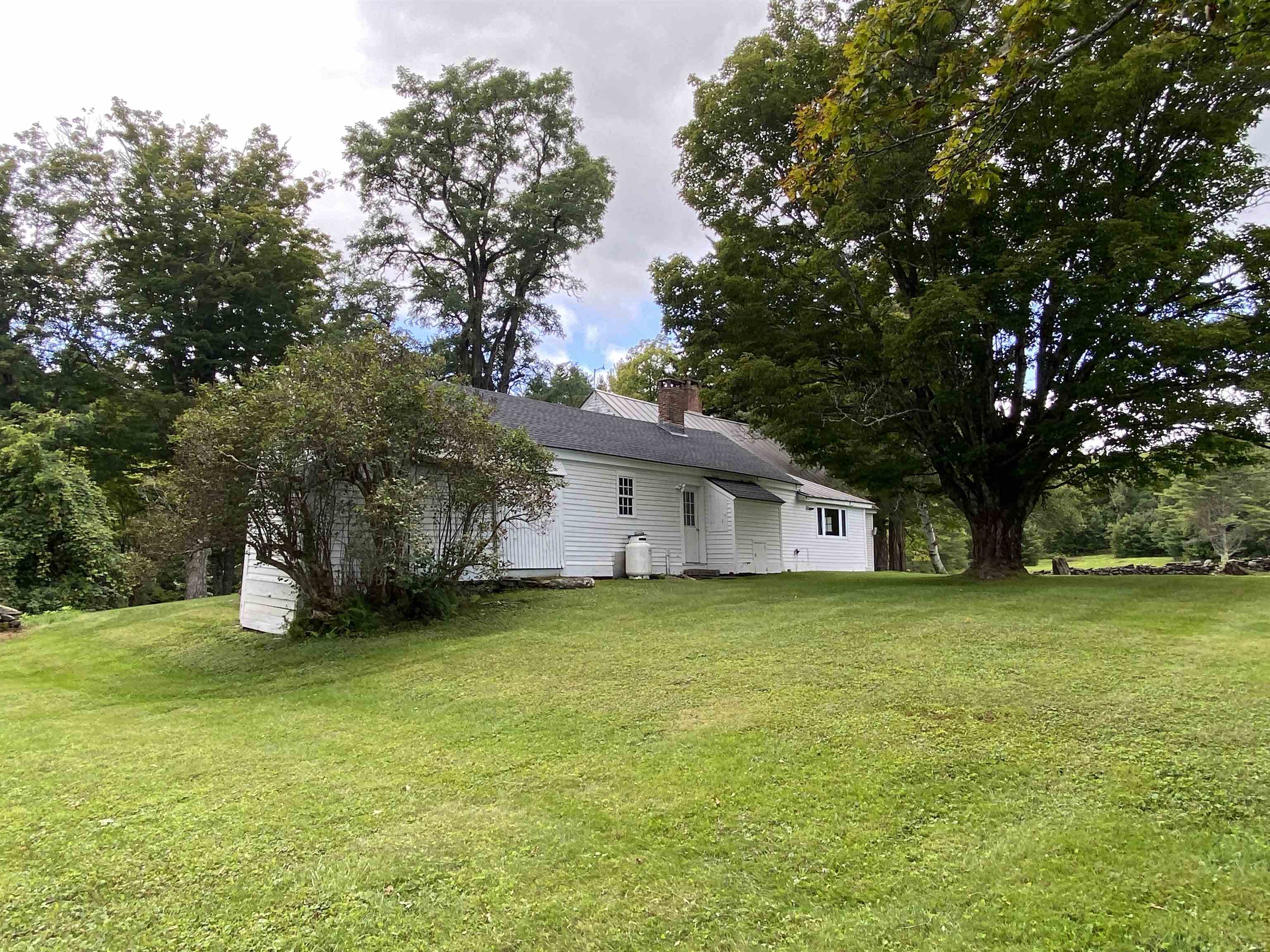 20 Finkel Road Wardsboro, VT 05355 - Photo 13 of 52