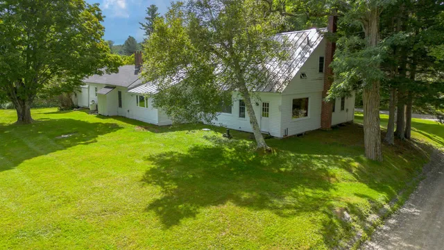 $999,000 | 20 Finkel Road, Wardsboro, VT 05355
