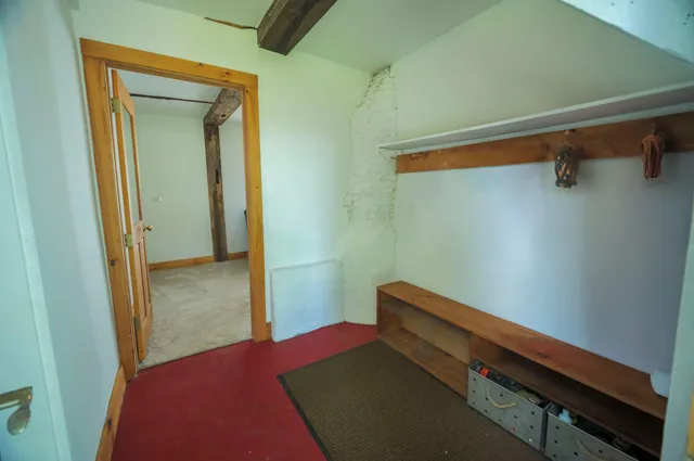 $999,000 | 20 Finkel Road, Wardsboro, VT 05355