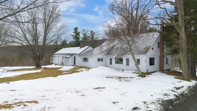 $999,000 | 20 Finkel Road, Wardsboro, VT 05355
