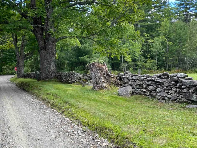 $999,000 | 20 Finkel Road, Wardsboro, VT 05355