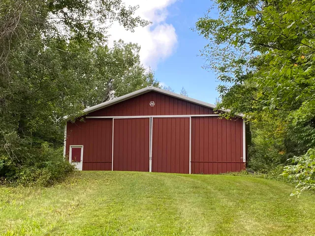 $999,000 | 20 Finkel Road, Wardsboro, VT 05355