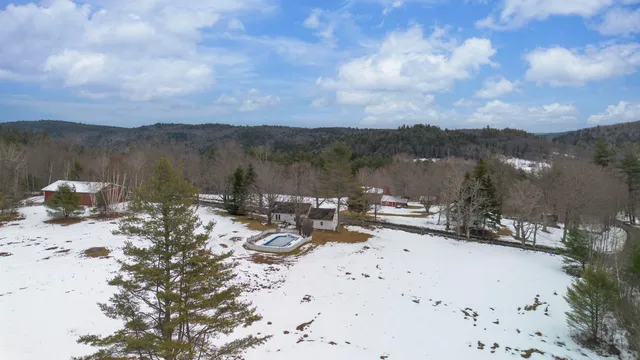 $999,000 | 20 Finkel Road, Wardsboro, VT 05355
