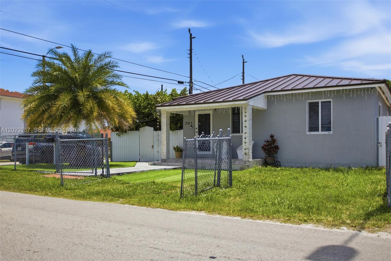 301 Southwest 36th Avenue Miami, FL 33135 - Photo 2 of 54