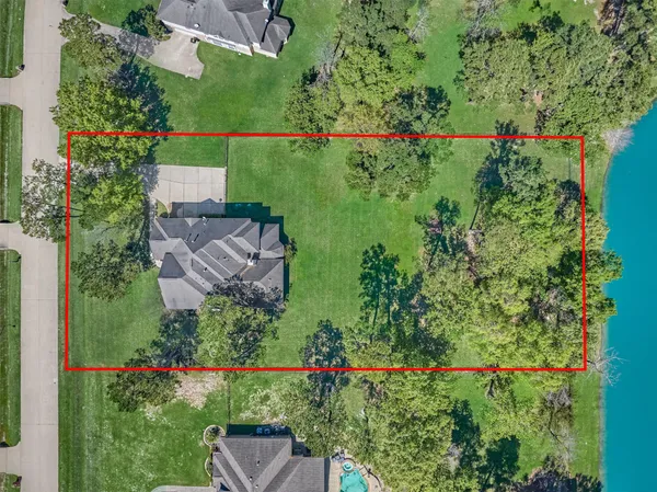 $789,000 | 30202 West Legends Trail Drive, Spring, TX 77386