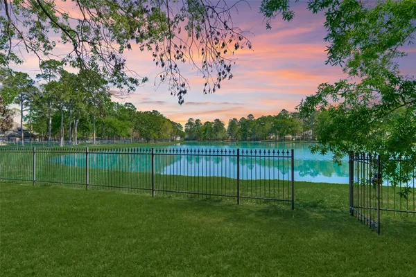 $789,000 | 30202 West Legends Trail Drive, Spring, TX 77386