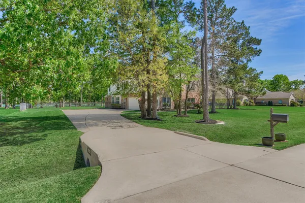 $789,000 | 30202 West Legends Trail Drive, Spring, TX 77386