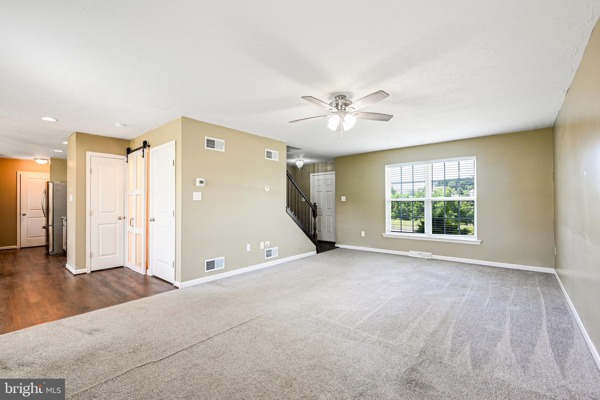 905 Ripple Drive Hanover, PA 17331 - Photo 6 of 35