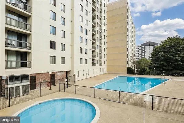 $320,000 | 6300 Stevenson Avenue, Unit 1122, Alexandria, VA 22304