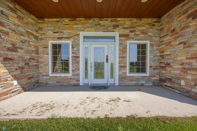 $668,000 | 3316 290th Street North, Hawley, MN 56549