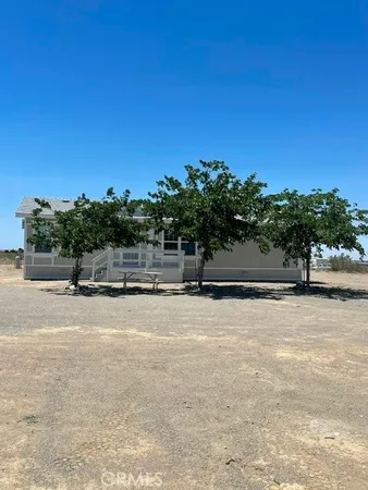 front view of house with a yard