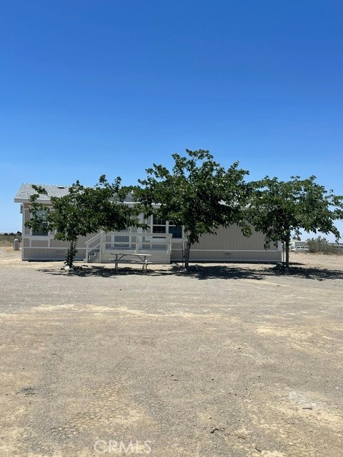 14626 Monte Vista Road Phelan, CA 92371 - Photo 1 of 33 Front view