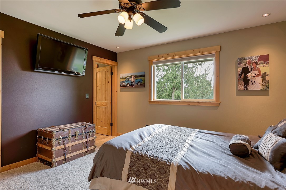 3693 Hopewell Road Everson, WA 98247 - Photo 18 of 25