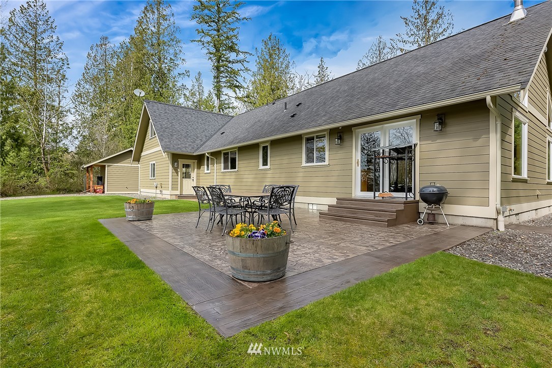 3693 Hopewell Road Everson, WA 98247 - Photo 6 of 25