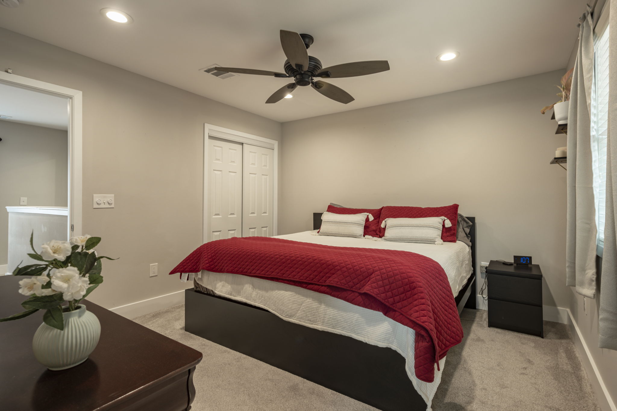 935 La Posada Drive, Unit 148 Austin, TX 78752 - Photo 12 of 29