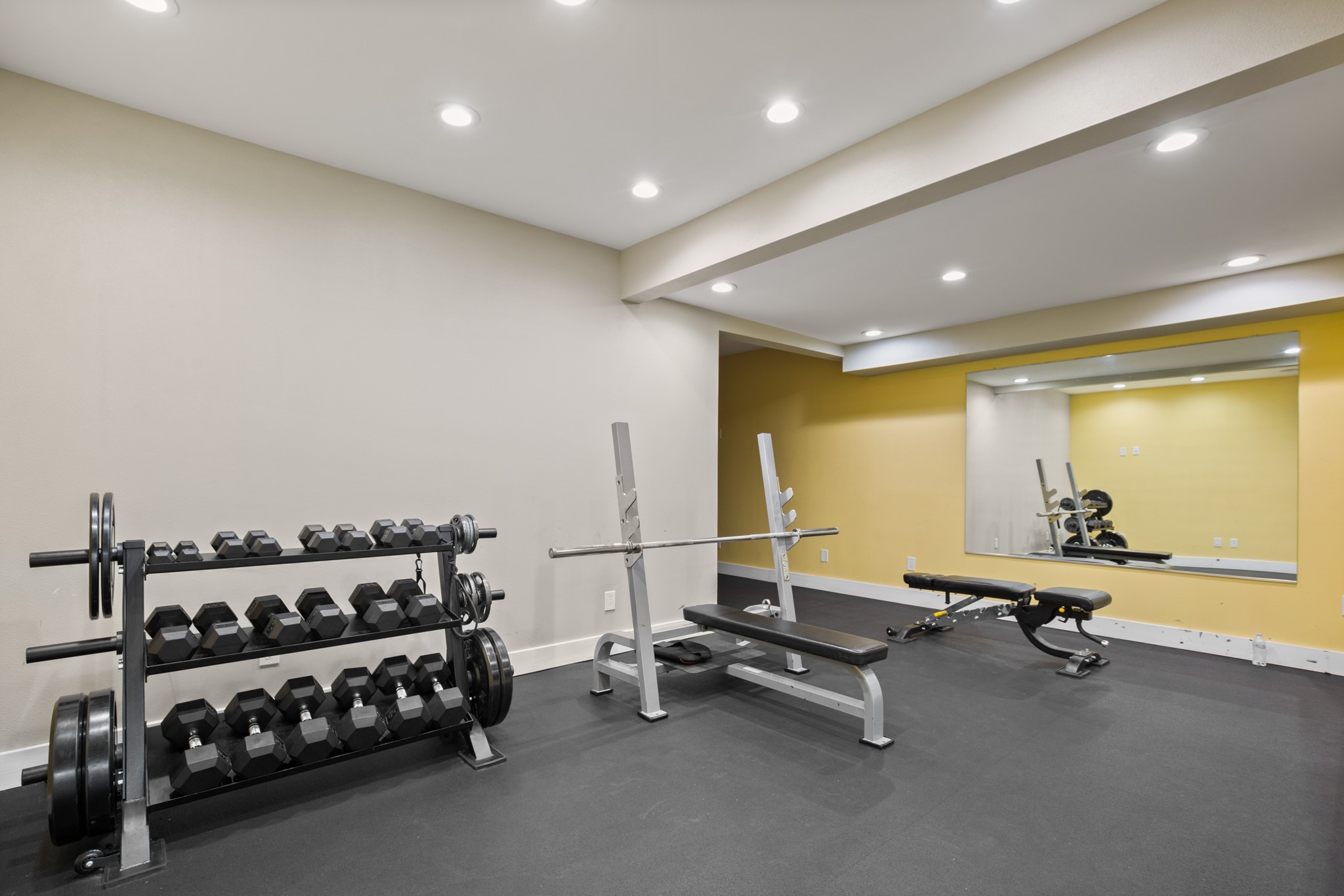 935 La Posada Drive, Unit 148 Austin, TX 78752 - Photo 26 of 29