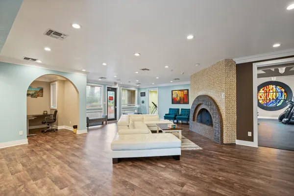 $262,000 | 935 La Posada Drive, Unit 148, Austin, TX 78752