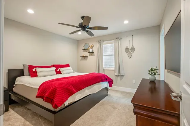 $262,000 | 935 La Posada Drive, Unit 148, Austin, TX 78752