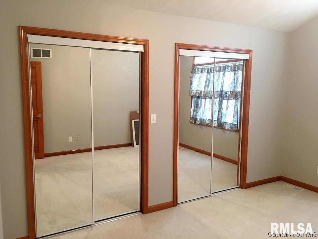 2205 Checkerberry Lane Springfield, IL 62711 - Photo 23 of 35