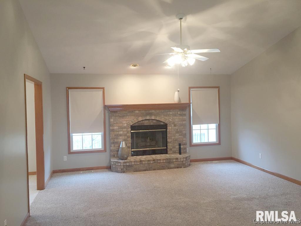 2205 Checkerberry Lane Springfield, IL 62711 - Photo 9 of 35