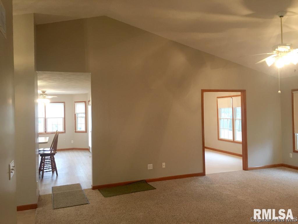 2205 Checkerberry Lane Springfield, IL 62711 - Photo 10 of 35