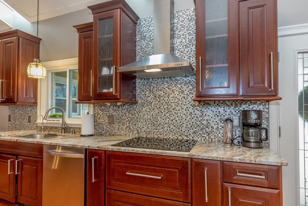 96 Chamberlain Road Westford, MA 01886 - Photo 14 of 42 Gallery Image 14