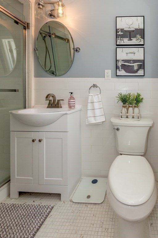 96 Chamberlain Road Westford, MA 01886 - Photo 29 of 42 Gallery Image 29