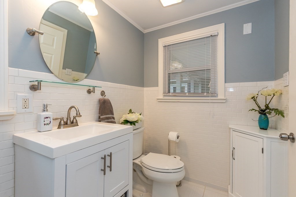 96 Chamberlain Road Westford, MA 01886 - Photo 35 of 42 Gallery Image 35