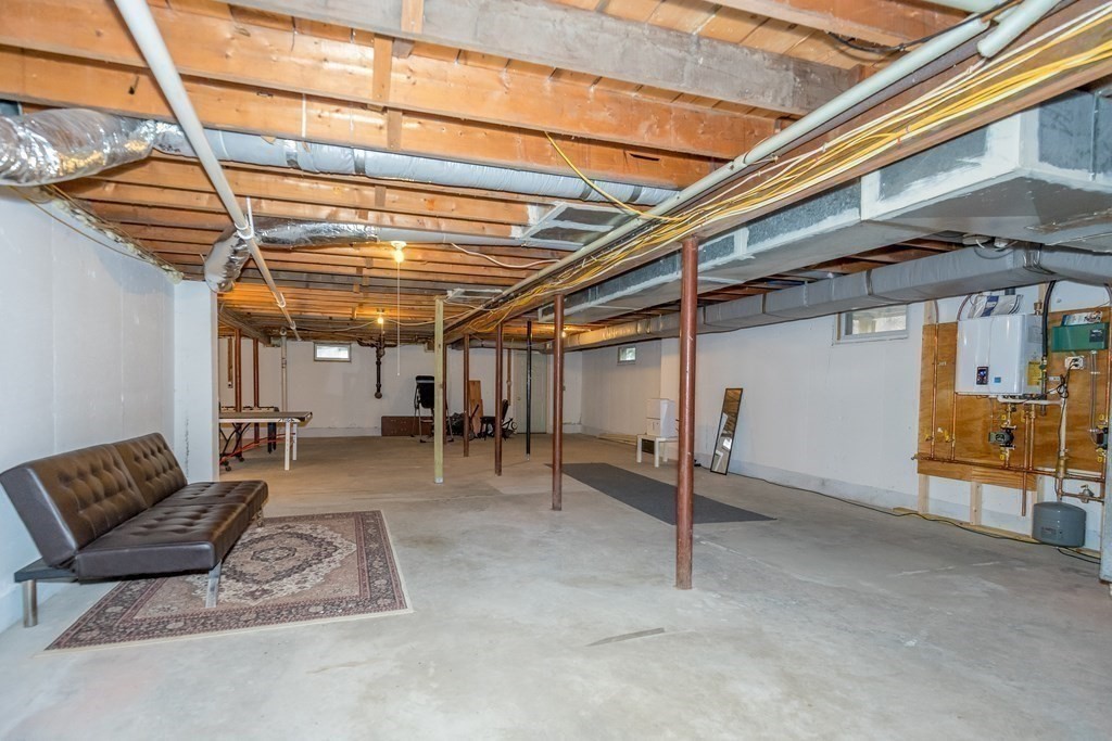 96 Chamberlain Road Westford, MA 01886 - Photo 38 of 42 Gallery Image 38