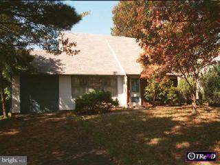 35 Iris Road, Unit 1 Levittown, PA 19057 - Photo 1 of 1 Gallery Image 1