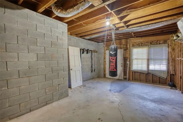 $529,000 | 2563 Bridgewood Lane, Snellville, GA 30078