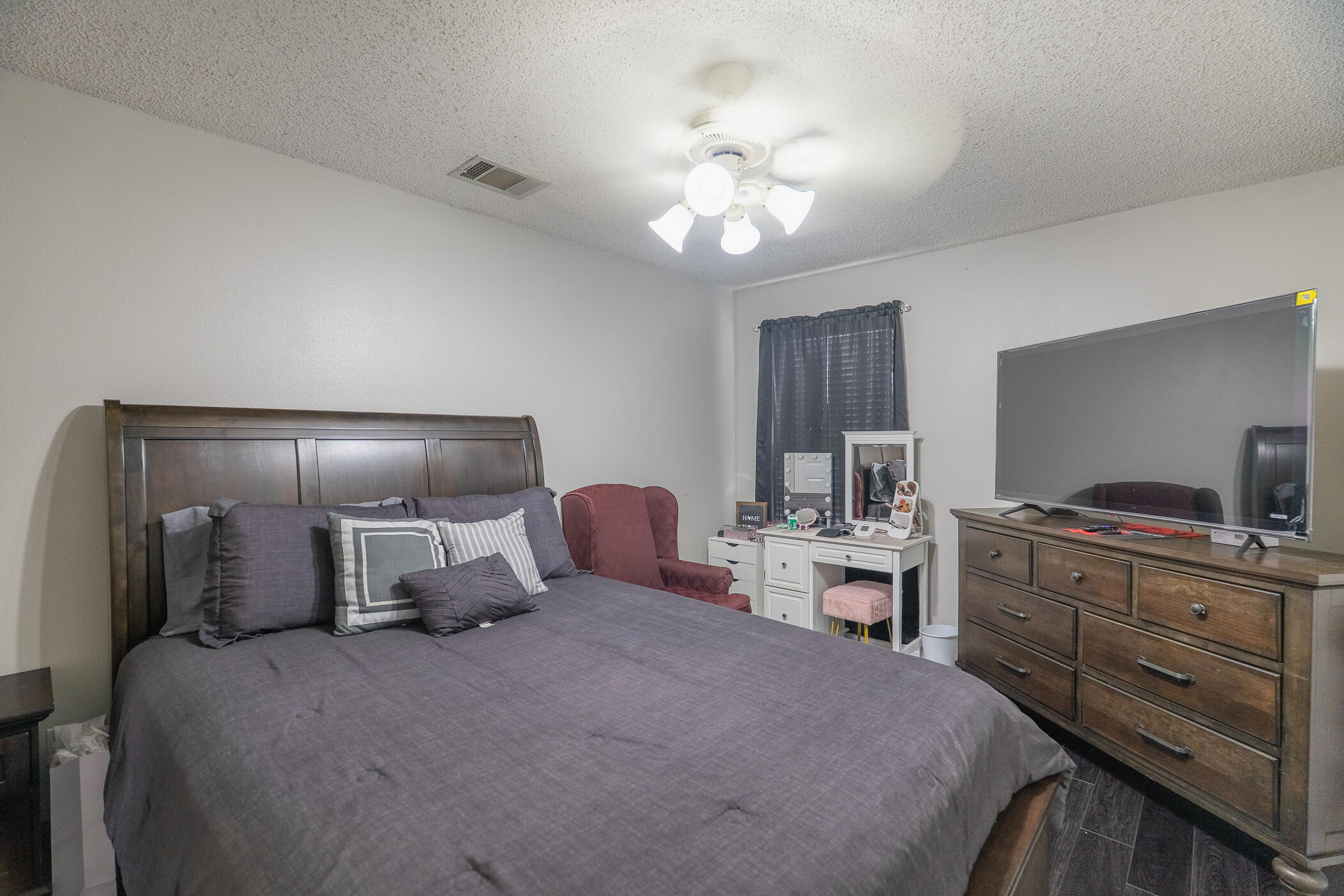 4403 Kemper Street, Unit 2 Lubbock, TX 79416 - Photo 12 of 22 DSC03585-HDR
