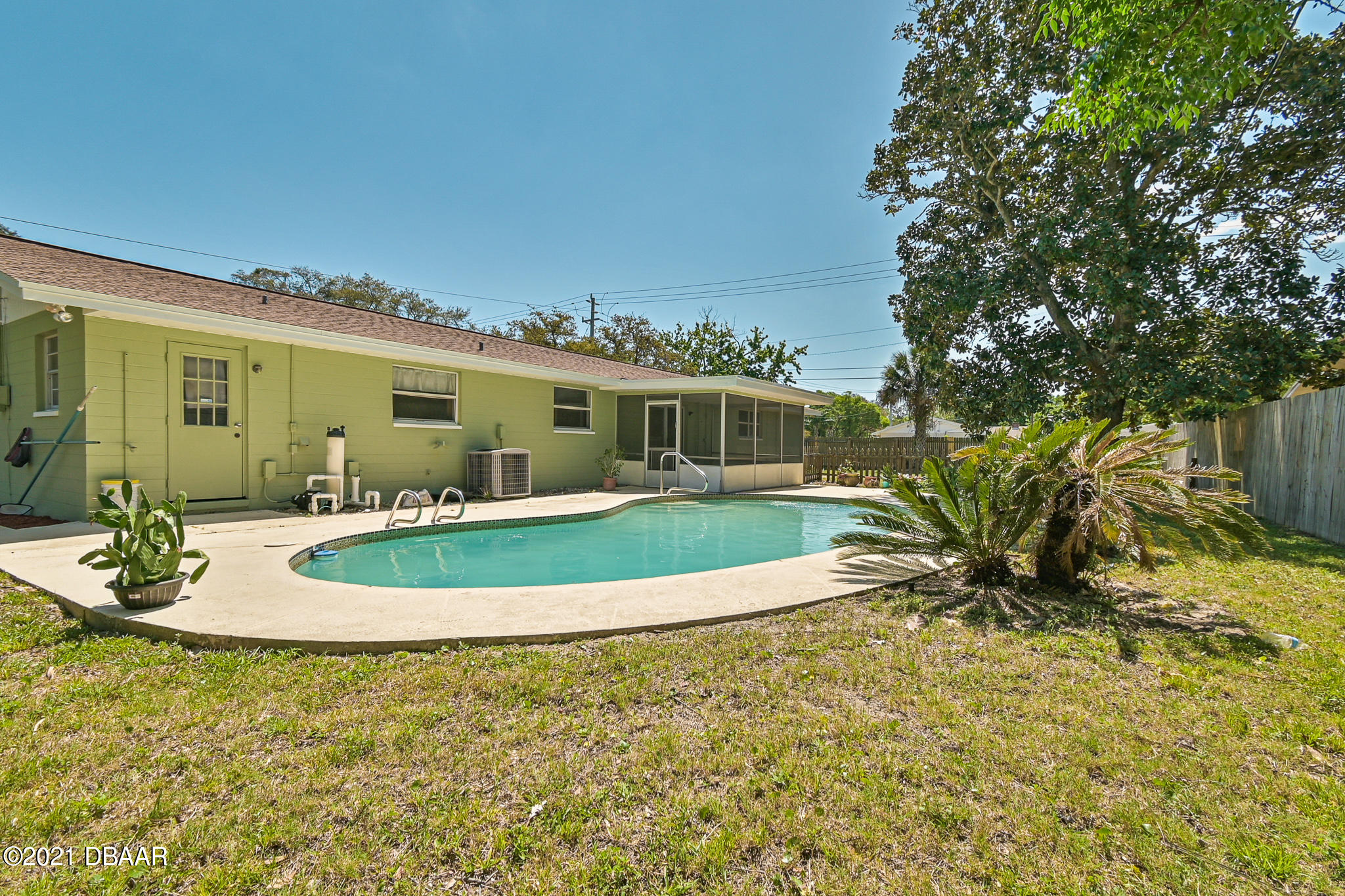 620 McIntosh Road Ormond Beach, FL 32174 - Photo 25 of 29 Spacious Inground Pool
