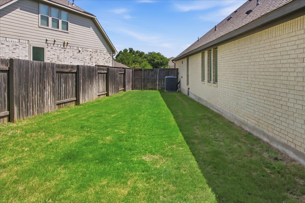 109 Rock Dock Road Georgetown, TX 78633 - Photo 34 of 39