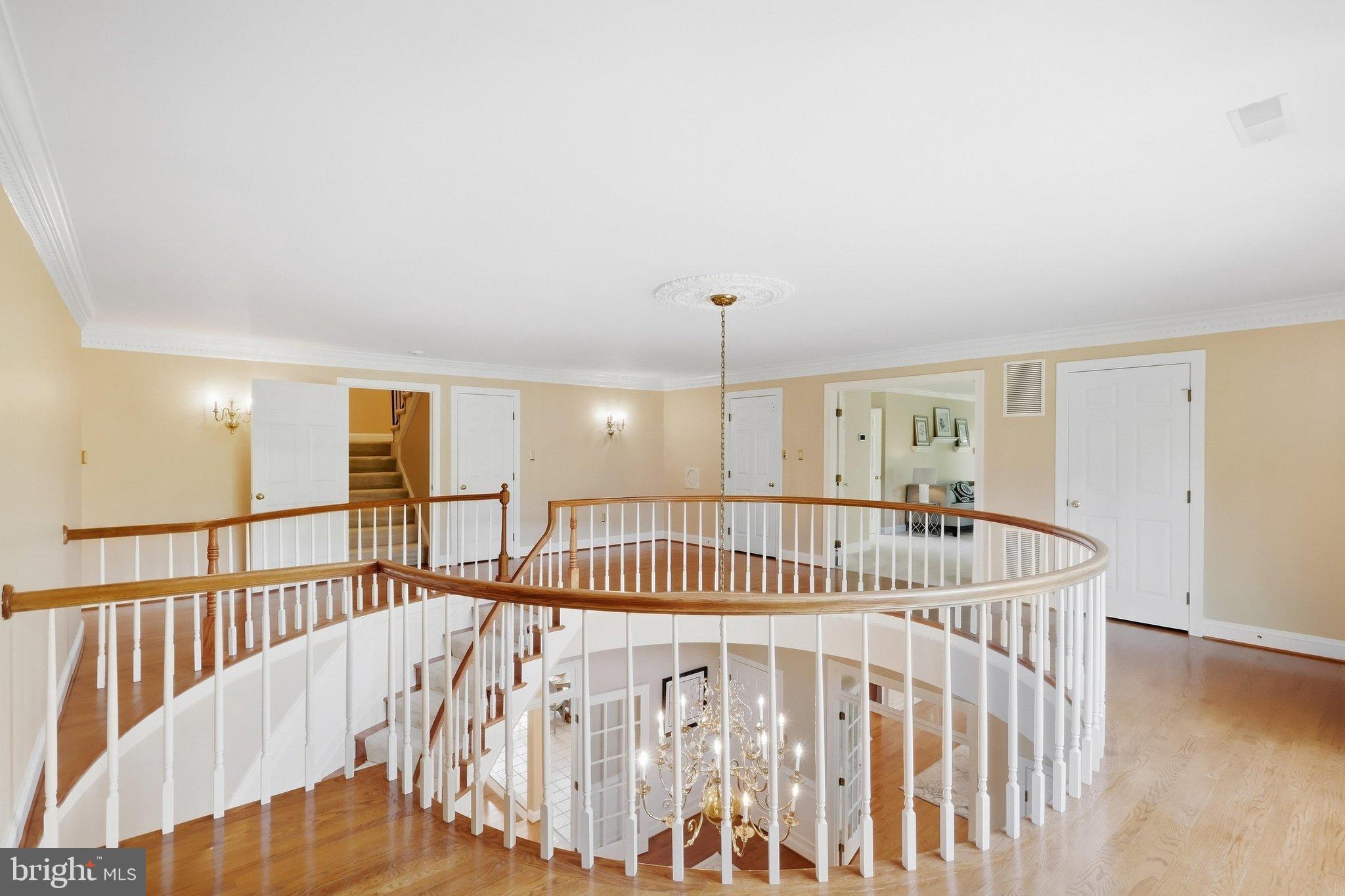 6700 Clifton Road Clifton, VA 20124 - Photo 41 of 125 Upper Level Hallway