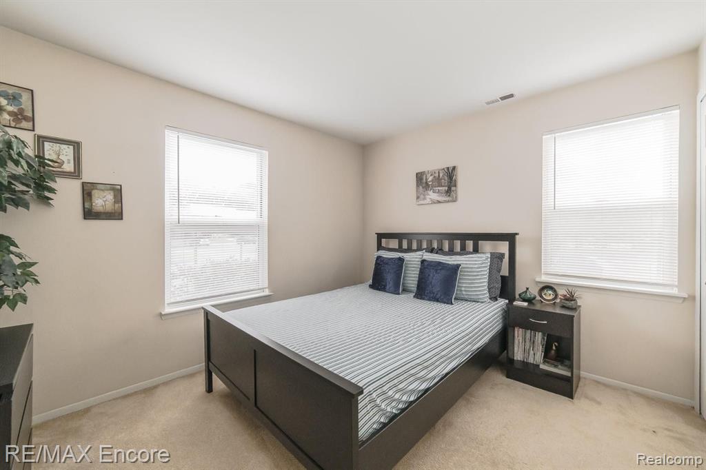 1510 Porter Circle Rochester Hills, MI 48307 - Photo 19 of 28