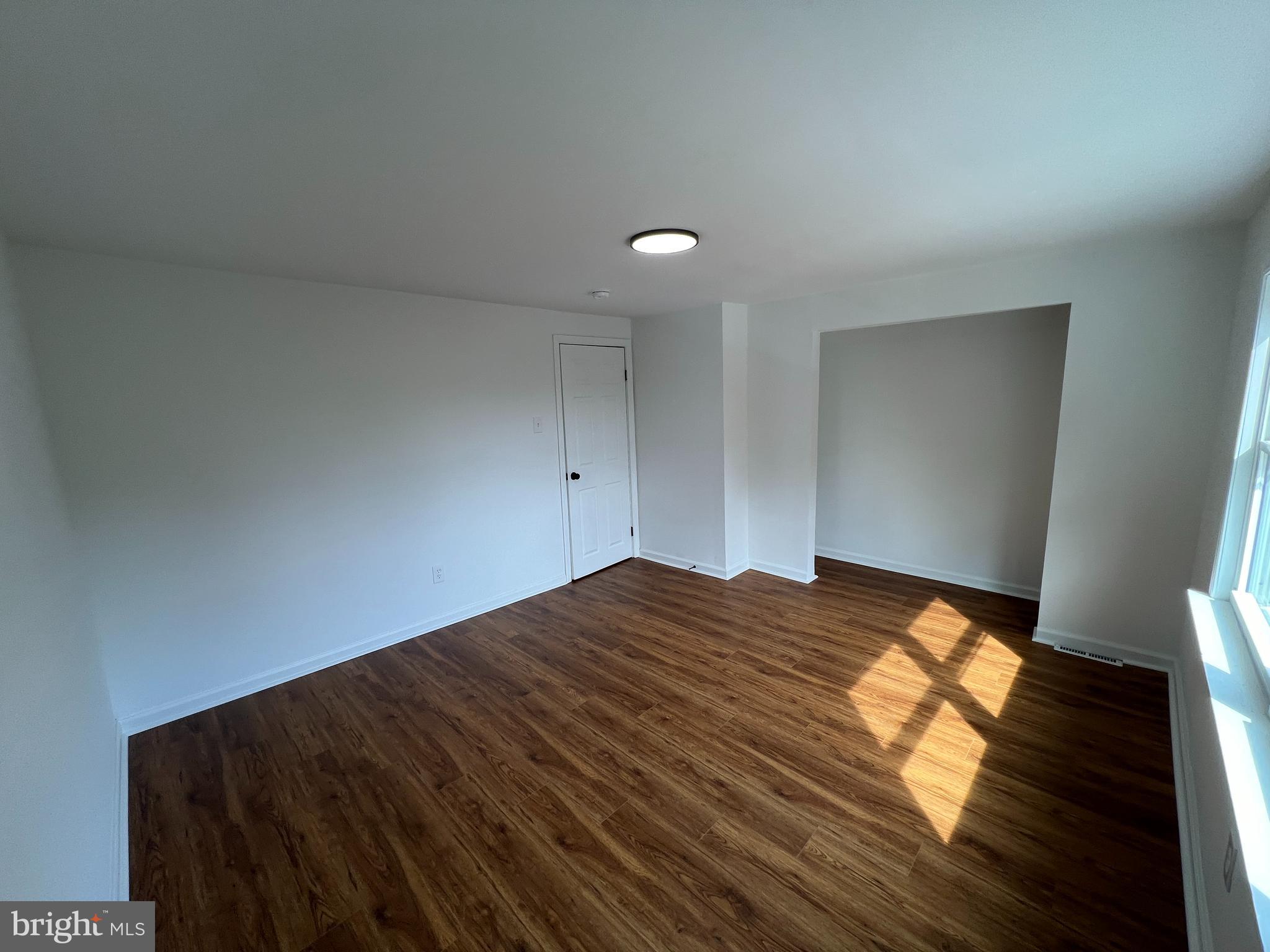503 Norris Street Chester, PA 19013 - Photo 7 of 22 Gallery Image 7