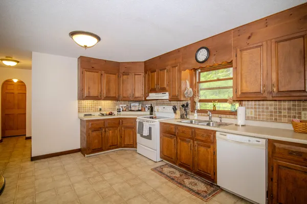 $499,900 | 189 Stetson Road East, Levant, ME 04456